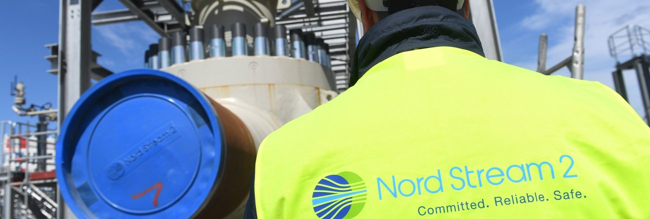 Ostseepipeline Nord Stream 2: Ein Arbeiter auf der Baustelle der Empfangsstation in Lubmin, Mecklenburg-Vorpommern © dpa/Stefan Sauer