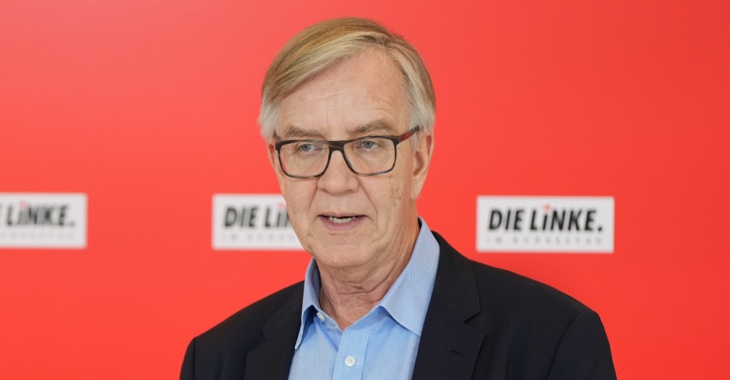Pressestatement mit Dietmar Bartsch Pressestatement mit Dietmar Bartsch