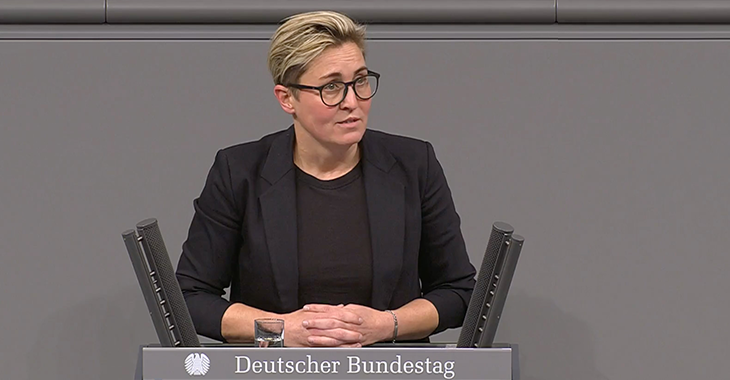 Susanne Hennig-Wellsow im Plenum Susanne Hennig-Wellsow im Plenum